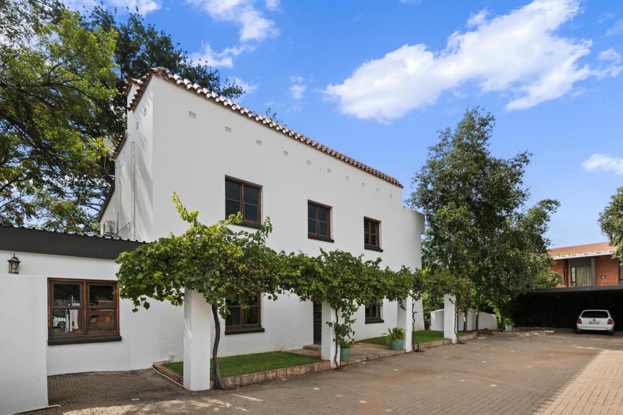 De Akker Guest House Bloemfontein Zewnętrze zdjęcie