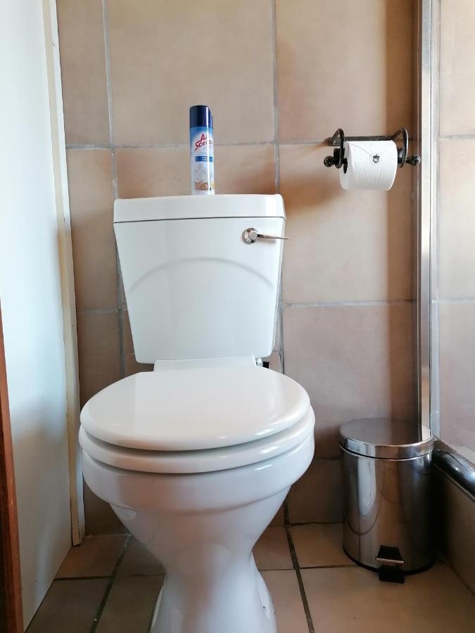 De Akker Guest House Bloemfontein Zewnętrze zdjęcie